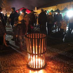 Rozsvítili strom