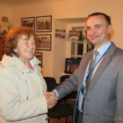 ŠÉFREDAKTOR ČESKÉHO ROZHLASU SE NEBÁL ODPOVÍDAT!