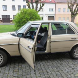 ČERNOŠÍNEM PROJELY MOTO KLENOTY Z MINULÉHO STOLETÍ
