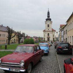 ČERNOŠÍNEM PROJELY MOTO KLENOTY Z MINULÉHO STOLETÍ