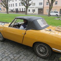 ČERNOŠÍNEM PROJELY MOTO KLENOTY Z MINULÉHO STOLETÍ