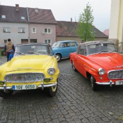 ČERNOŠÍNEM PROJELY MOTO KLENOTY Z MINULÉHO STOLETÍ
