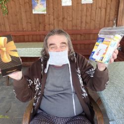 Rozdali vitamíny seniorům