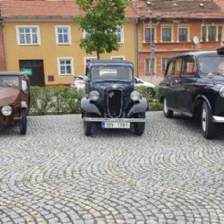 HISTORICKÁ VOZIDLA V ČERNOŠÍNĚ