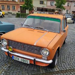 HISTORICKÁ VOZIDLA V ČERNOŠÍNĚ