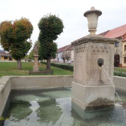 Opravili sochu sv. Floriána