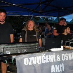 Argema v Černošíně