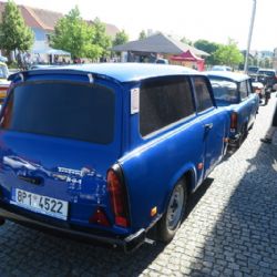 Sraz historických vozidel