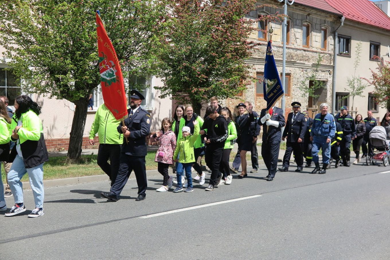 Průvod hasičů